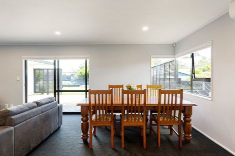 Photo of property in 70 Splitt Avenue, Glenview, Hamilton, 3206