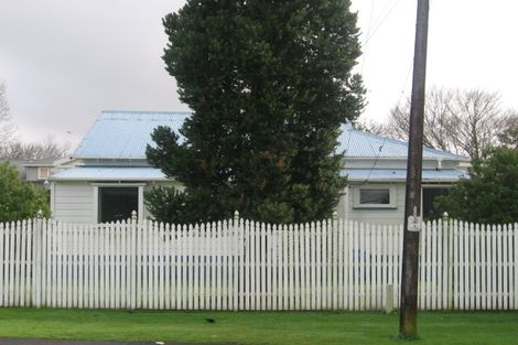 Photo of property in 2/2 Short Street, Papakura, 2110