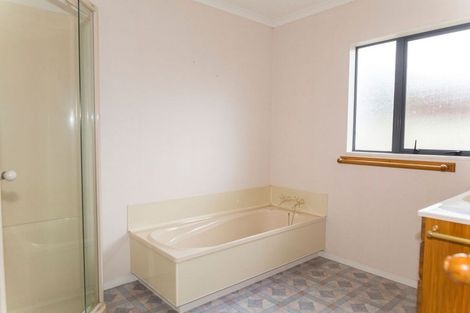 Photo of property in 19 King Street, Dannevirke, 4930