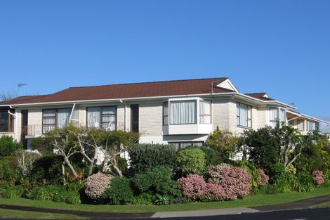 Photo of property in 1/55 Bramley Drive, Farm Cove, Auckland, 2012