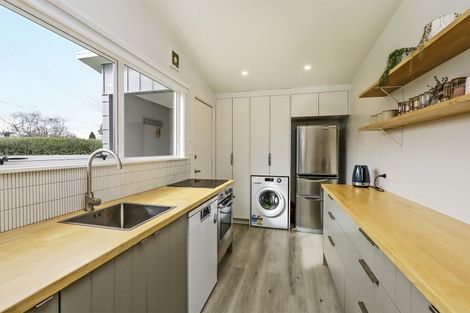 Photo of property in 92 Tollemache Road East, Longlands, Hastings, 4122