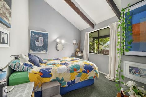 Photo of property in 2/7 Kereru Street, Two Mile Bay, Taupo, 3330