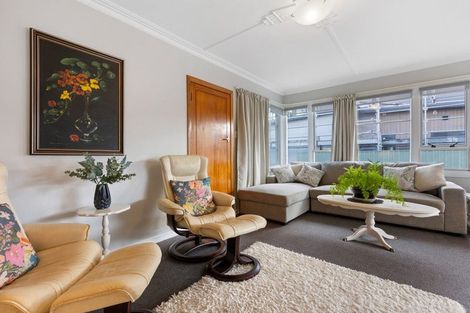 Photo of property in 5 Rainsford Street, Moturoa, New Plymouth, 4310