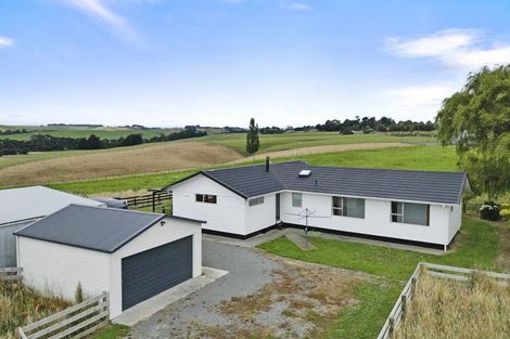 Photo of property in 2346 Makino Road, Halcombe, Feilding, 4779