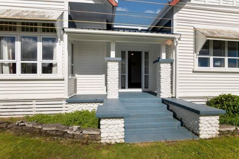 Photo of property in 12 Regan Street, Stratford, 4332