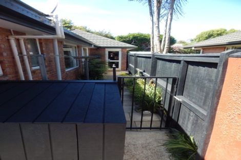 Photo of property in 4/135 Brookside Terrace, Bryndwr, Christchurch, 8053