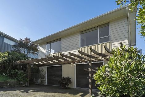 Photo of property in 20 Turriff Crescent, Tawa, Wellington, 5028
