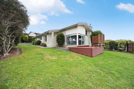 Photo of property in 8 Newcastle Road, Dinsdale, Hamilton, 3204