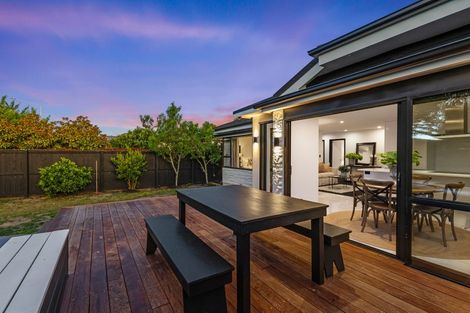 Photo of property in 18a Blighs Road, Strowan, Christchurch, 8052