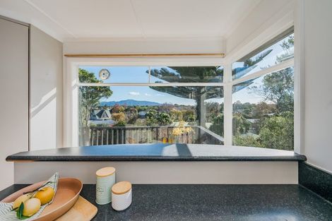 Photo of property in 55 Aorangi Road, Paraparaumu, 5032
