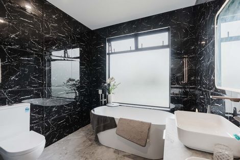 Photo of property in 275 Racecourse Road, Cambridge, 3493