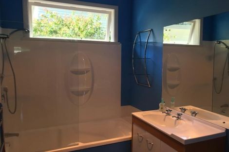 Photo of property in 97a Norton Park Grove, Waterloo, Lower Hutt, 5011