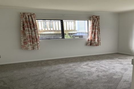 Photo of property in 49a Clayburn Road, Glen Eden, Auckland, 0602