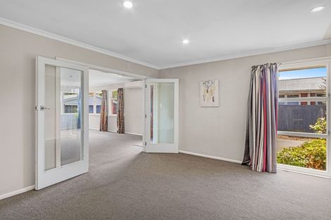 Photo of property in 161 Waimairi Road, Ilam, Christchurch, 8041