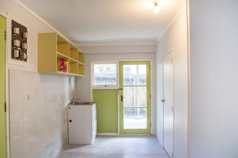 Photo of property in 1/31a Seaview Road, Glenfield, Auckland, 0629