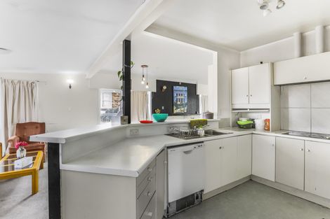 Photo of property in 38 Mckean Avenue, Manurewa, Auckland, 2102