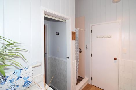 Photo of property in 5a Clifton Avenue, Carterton, 5713