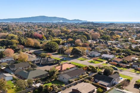 Photo of property in 1 Inverell Place, Waikanae, 5036