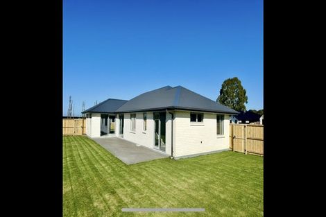 Photo of property in 49 Suffolk Drive, Kirwee, 7571