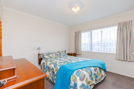 Photo of property in 2 Mosston Road, Castlecliff, Whanganui, 4501