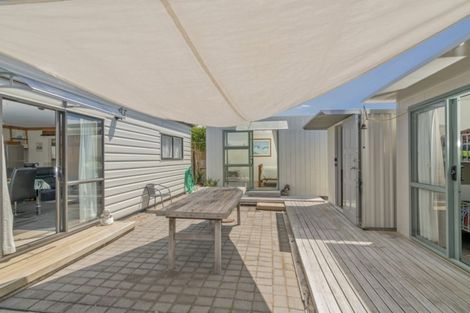 Photo of property in 11 Dotterel Place, Whitianga, 3510