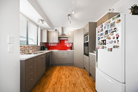 Photo of property in 35 Shelley Jane Place, Dinsdale, Hamilton, 3204