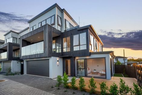 Photo of property in 13d Dominion Street, Takapuna, Auckland, 0622