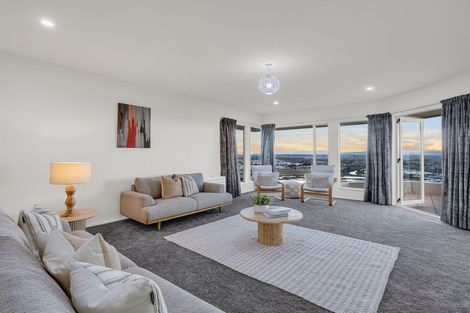 Photo of property in 126 Cannon Hill Crescent, Mount Pleasant, Christchurch, 8081
