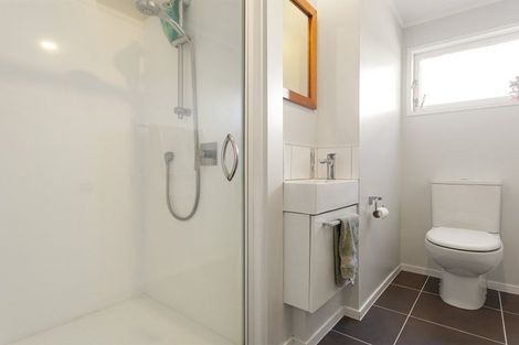 Photo of property in 23 Gilbass Avenue, Hamilton Lake, Hamilton, 3204