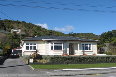Photo of property in 29 Main South Road, Karoro, Greymouth, 7805