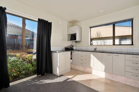 Photo of property in 2/8 Angela Street, Upper Riccarton, Christchurch, 8041