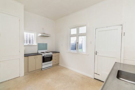 Photo of property in 1/364 The Parade, Island Bay, Wellington, 6023