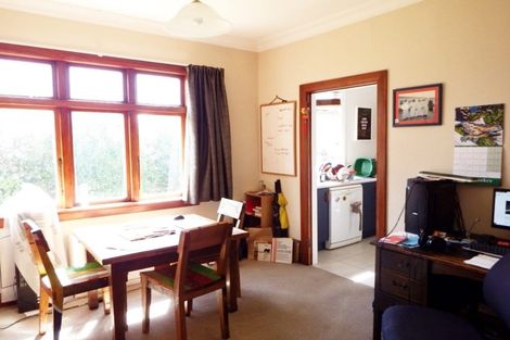Photo of property in 13 Ross Street, Marton, 4710