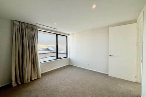 Photo of property in 7 Roa Road, Fendalton, Christchurch, 8041