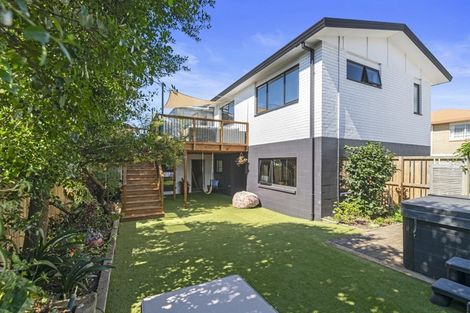 Photo of property in 1/15 Solway Place, Mount Maunganui, 3116
