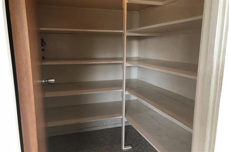 Photo of property in 49 Sherwood Avenue, Te Atatu South, Auckland, 0610