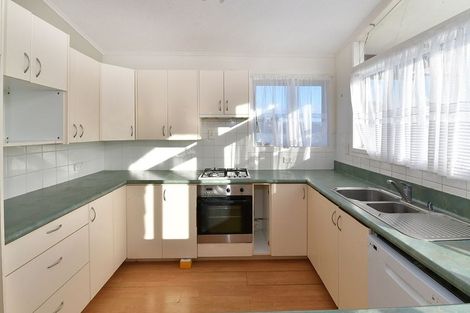 Photo of property in 7 Kaipara Crescent, Helensville, 0800