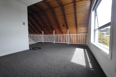 Photo of property in 2/146 Soleares Avenue, Mount Pleasant, Christchurch, 8081