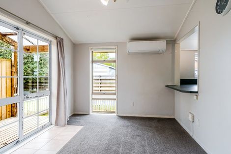 Photo of property in 6 Marybank Mews, Highbury, Palmerston North, 4412