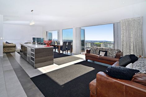 Photo of property in 6 Alexia Place, Flat Bush, Auckland, 2105