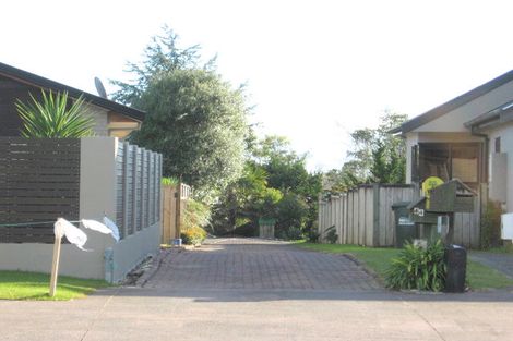 Photo of property in 46 Charles Prevost Drive, The Gardens, Auckland, 2105
