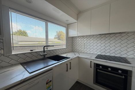 Photo of property in 4 Lickfold Lane, Pukete, Hamilton, 3200