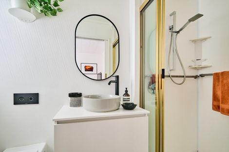 Photo of property in Wharenui Apartments, 274 Oriental Parade, Oriental Bay, Wellington, 6011