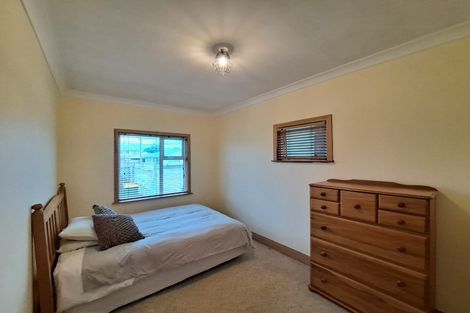 Photo of property in 13 Regent Street, Hawera, 4610