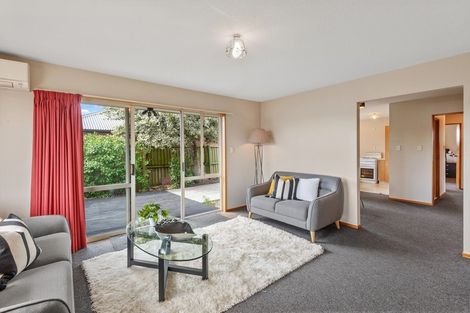 Photo of property in 104 Bassett Street, Burwood, Christchurch, 8083