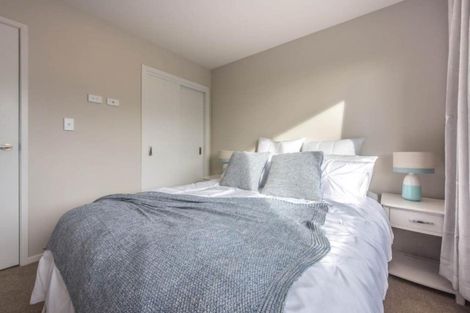 Photo of property in 25/11 Ray Small Drive, Papakura, 2110