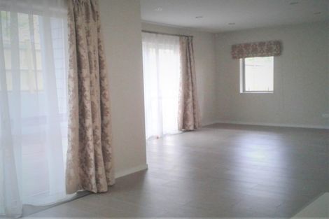 Photo of property in 17a Richard Avenue, Bucklands Beach, Auckland, 2014