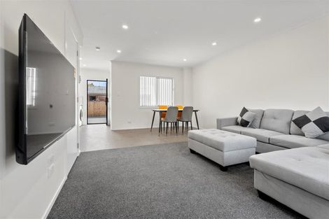 Photo of property in 70u3 Cameron Road, Hamilton East, Hamilton, 3216