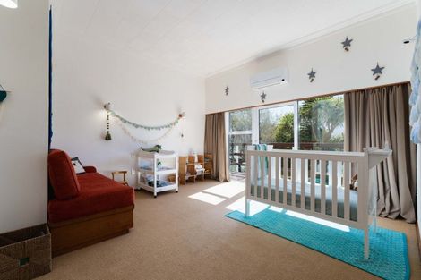 Photo of property in 93 Doon Street, Vauxhall, Dunedin, 9013