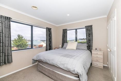 Photo of property in 16 Friesian Place, Grandview Heights, Hamilton, 3200